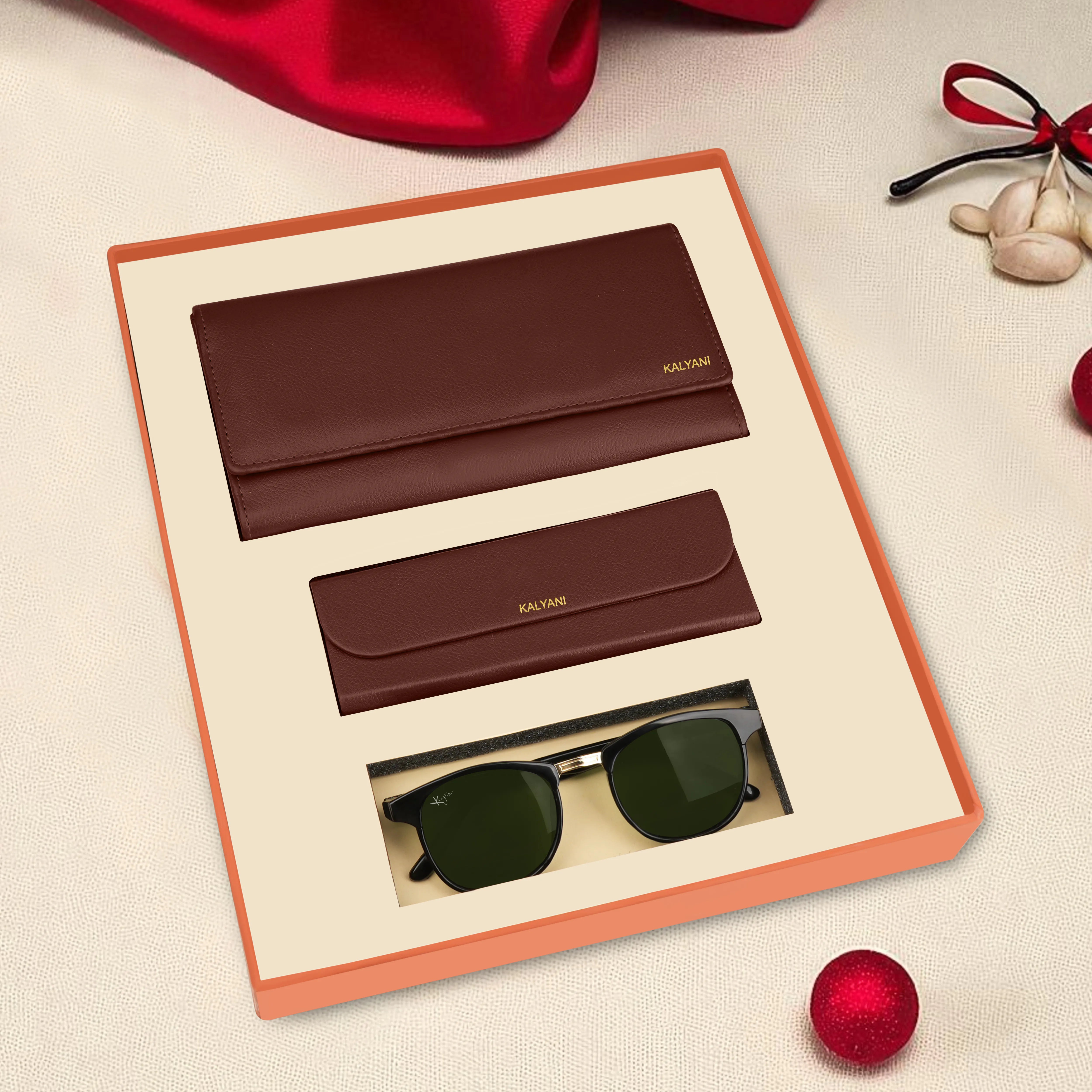 Personalized Clutch Eyewear Case & Sunglasses Gift Hamper
