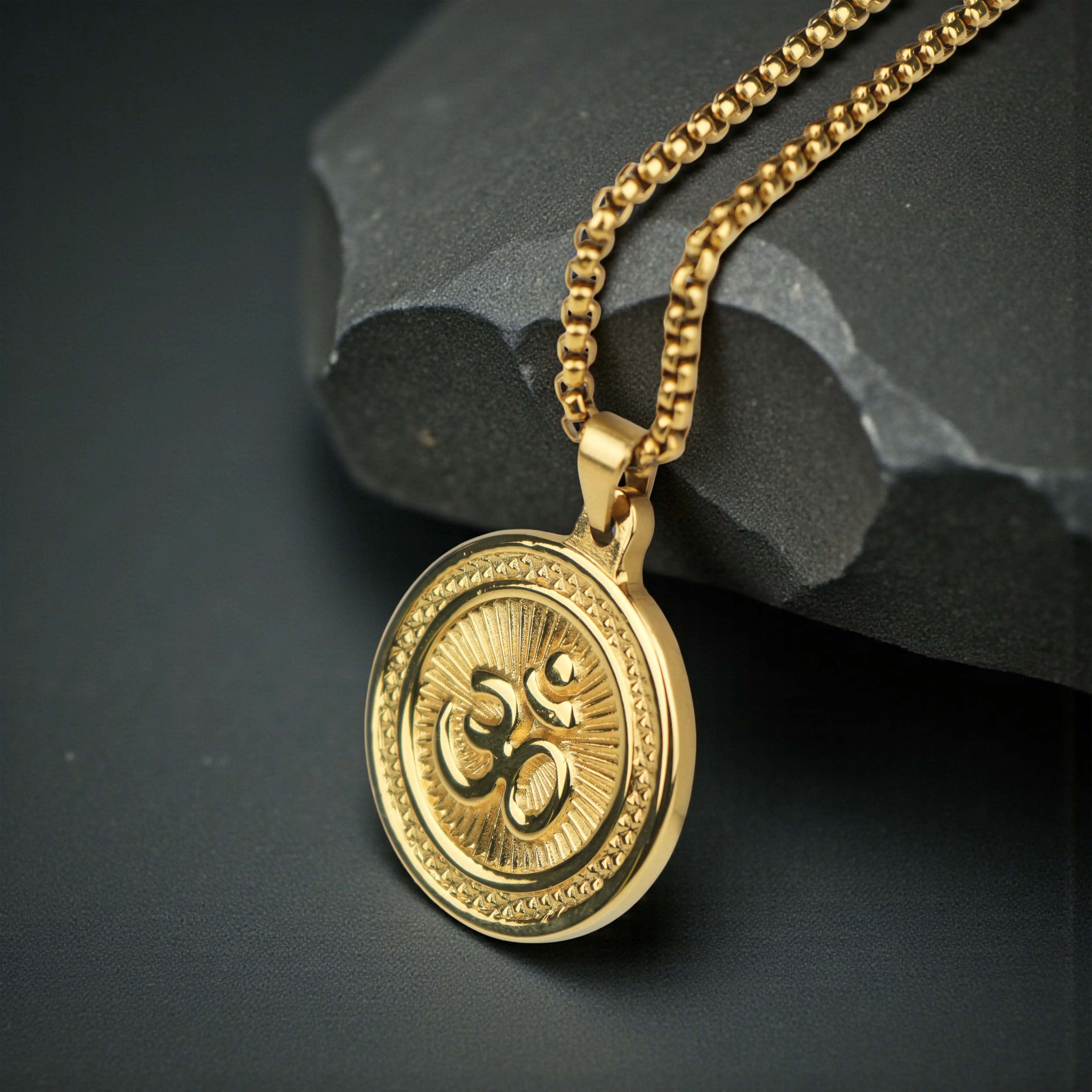 Om Gold Plated Pendant & Chain Set