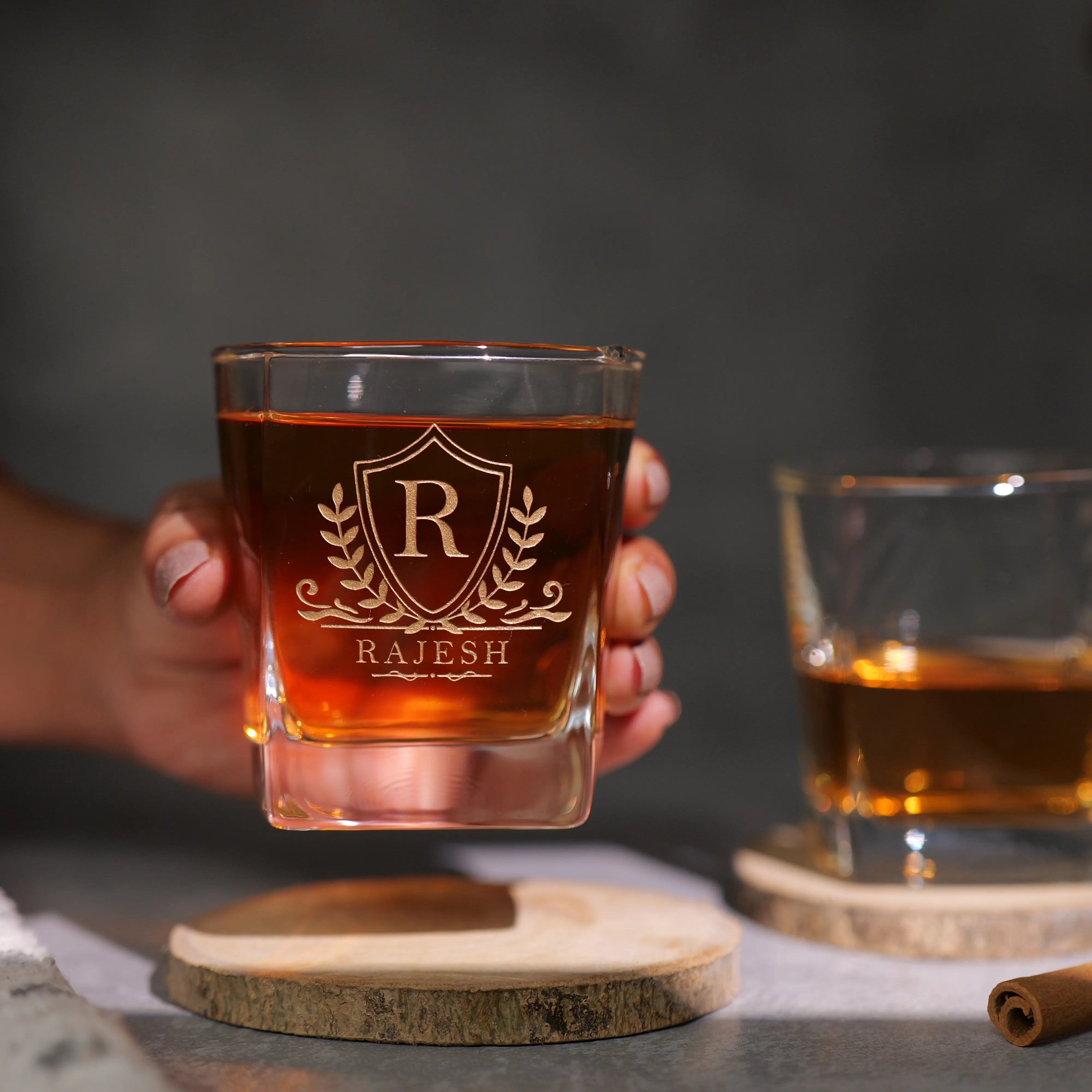 Personalized Royal Couple Whiskey Glasses With Golden Name Etching