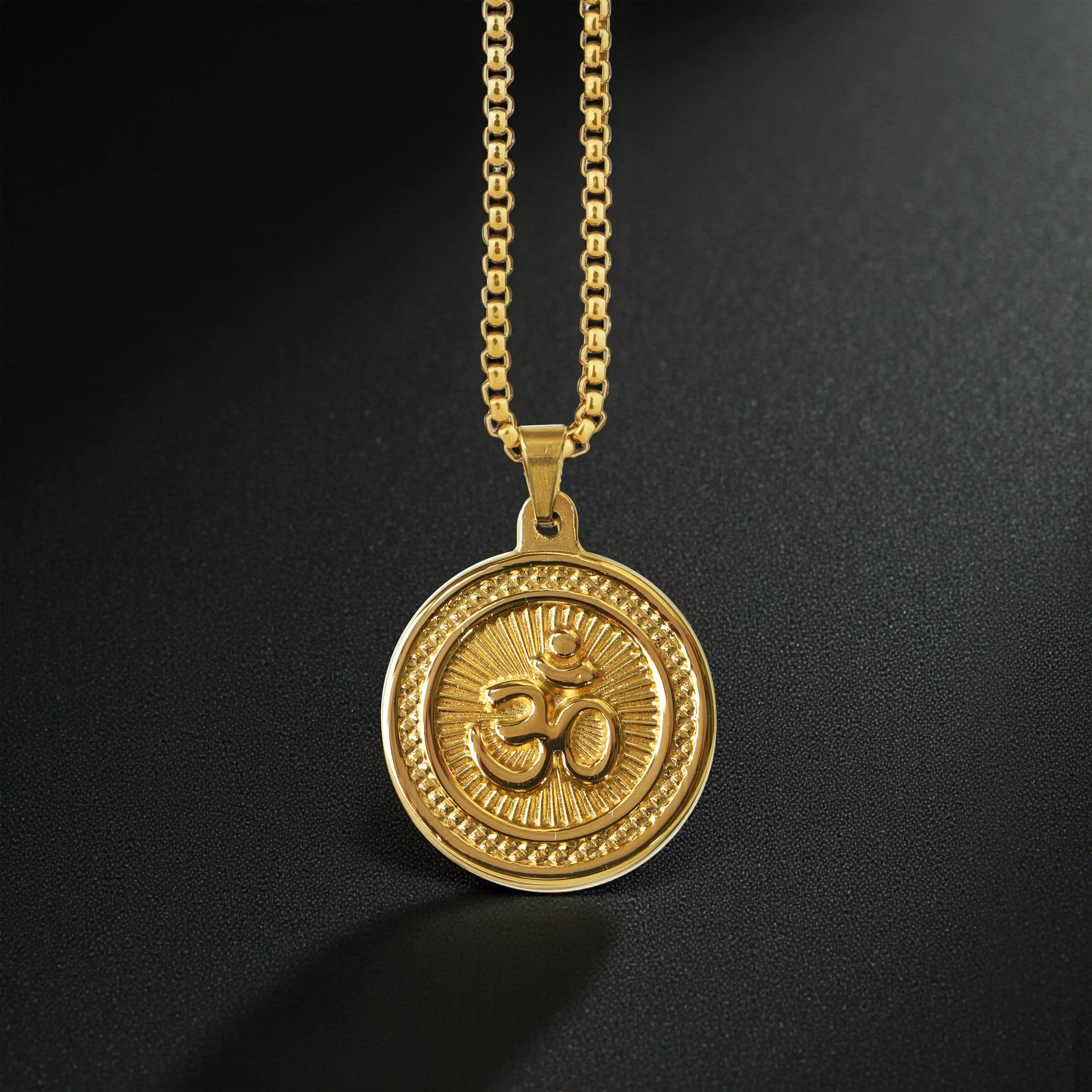 Om Gold Plated Pendant & Chain Set