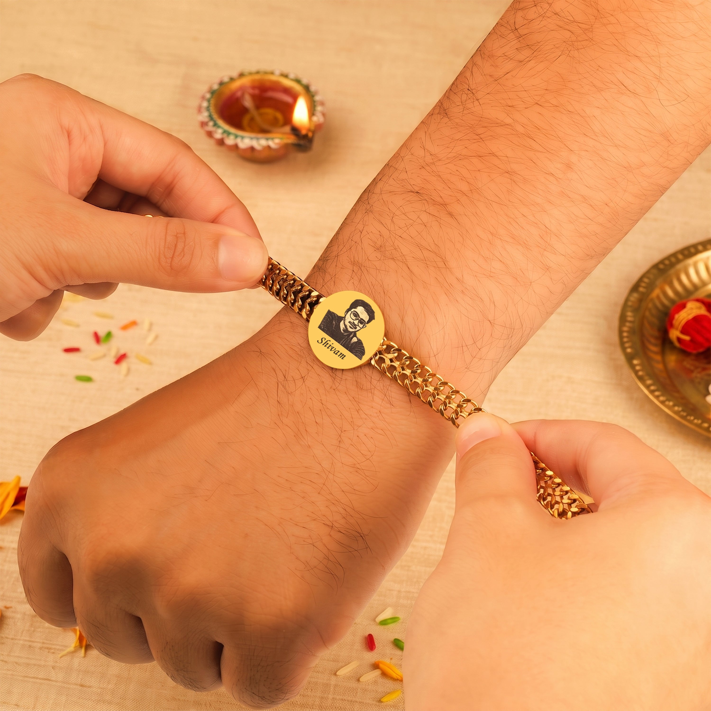 #color_gold